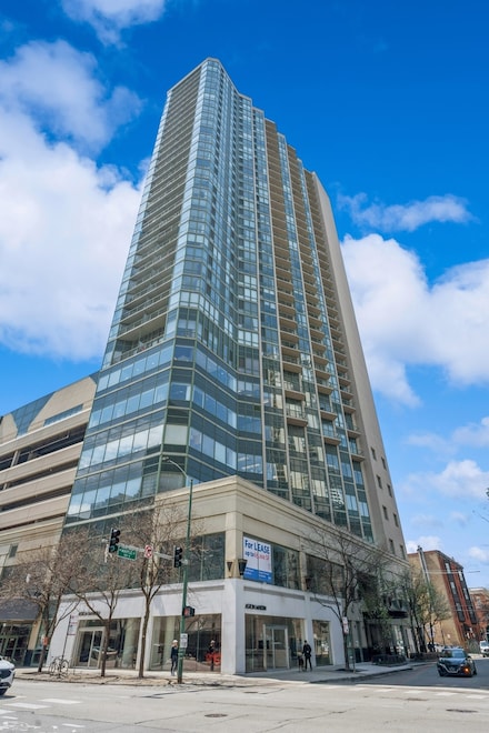 111 W Maple St Unit 2503, Chicago, IL 60610