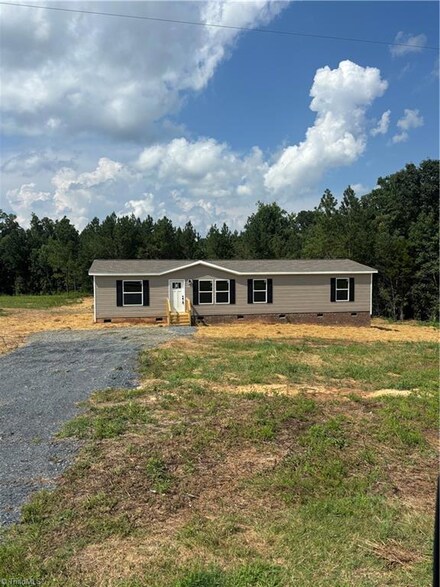 331 Hw Phillips Rd, Lexington, NC 27295