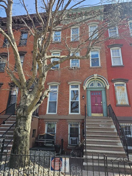 798 Ocean Ave Unit 2, Jersey City, NJ 07304