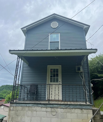 6089 Kentucky 7, Garrett, KY 41630