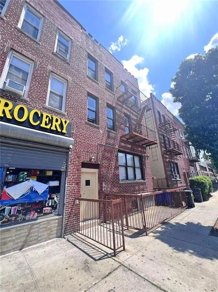2503 E 19th St, Brooklyn, NY 11235