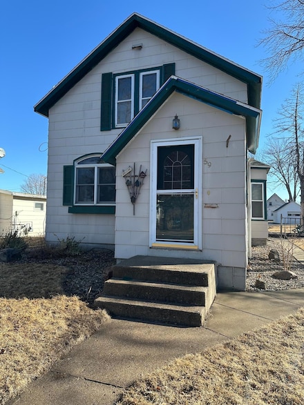 59 2nd Ave NW, Wells, MN 56097