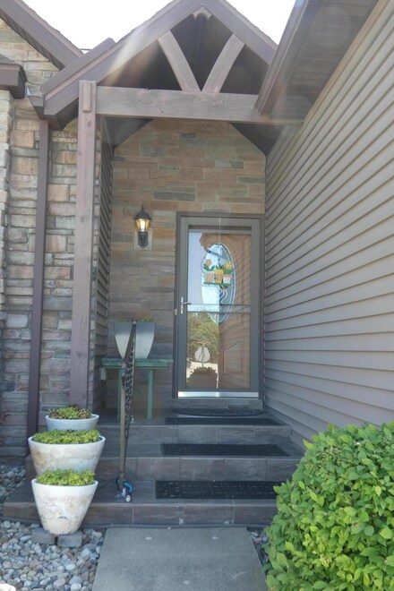 4643 Luther Path, Saint Joseph, MI 49085