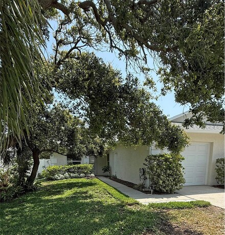 3827 Schoolway Ave, New Smyrna Beach, FL 32169