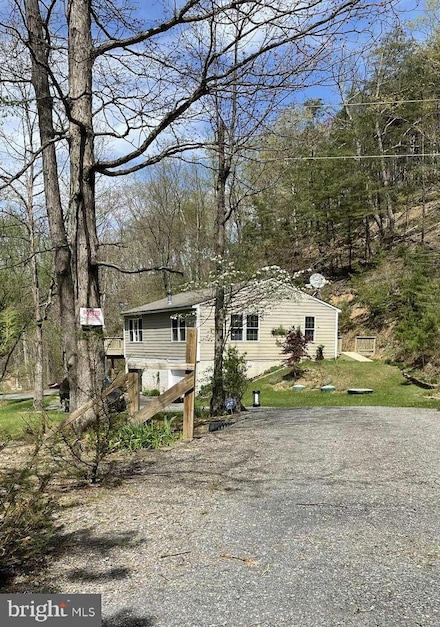 3837 Graces Cabin Rd, Springfield, WV 26763