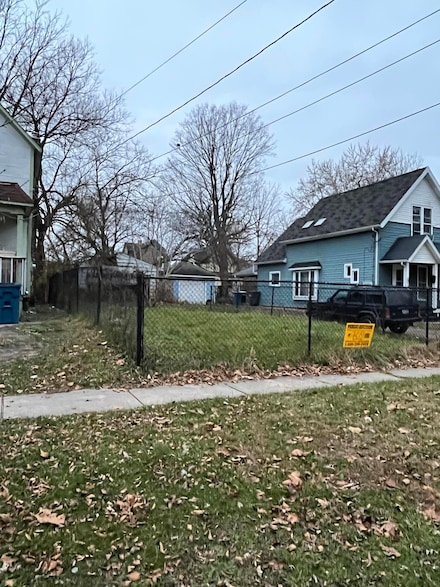 633 Trimble Ave, Kalamazoo, MI 49048