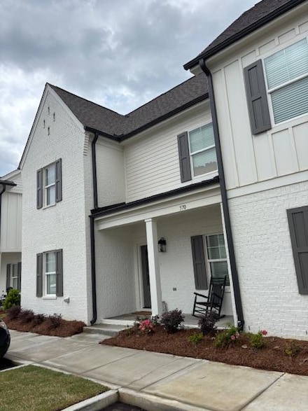 570 Meadow Ln, Oxford, MS 38655