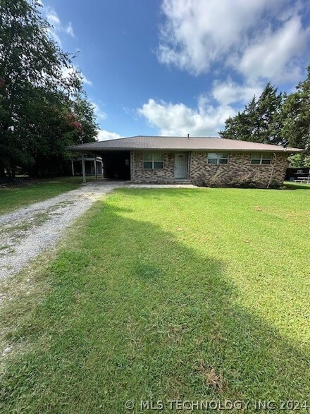 2005 Mason St, Durant, OK 74701