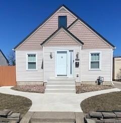 245 Annapolis St E, Saint Paul, MN 55118