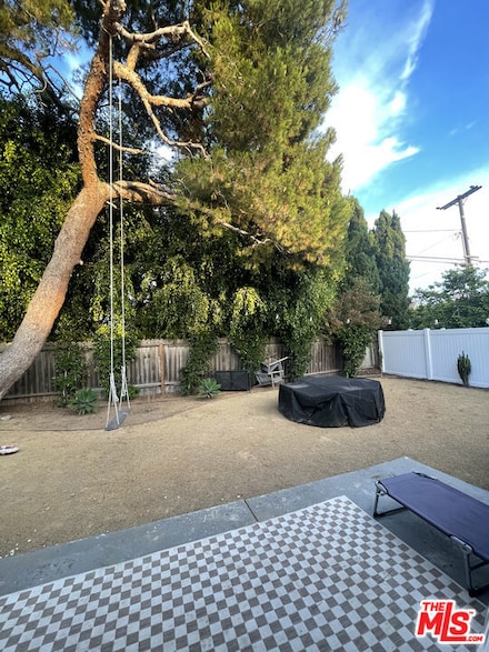 2658 Santa Ana Ave Unit F, Costa Mesa, CA 92627