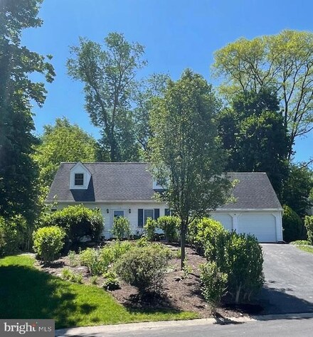110 Hampden Dr, Mountville, PA 17554