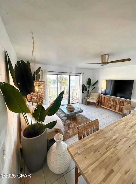 8743 Thomas Dr Unit 331, Panama City Beach, FL 32408