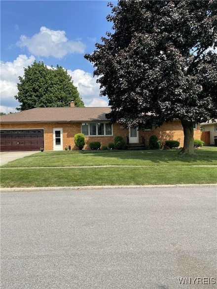 16 Dennis Ln, Buffalo, NY 14227