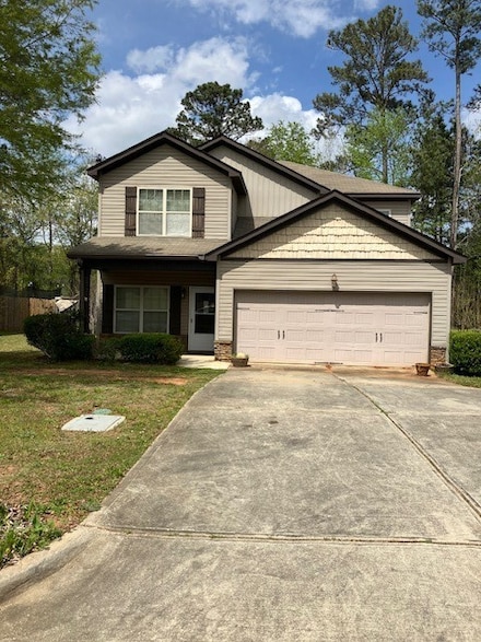 2702 Hughston Ln, Opelika, AL 36801