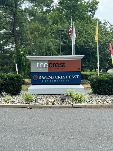 216 Ravens Crest Dr, Plainsboro, NJ 08536