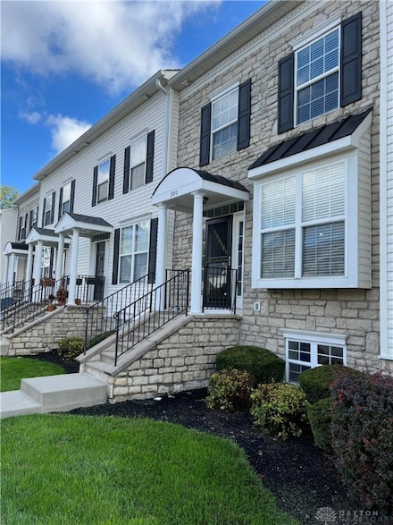 380 Oxford Oak Dr Unit 380, Blacklick, OH 43004