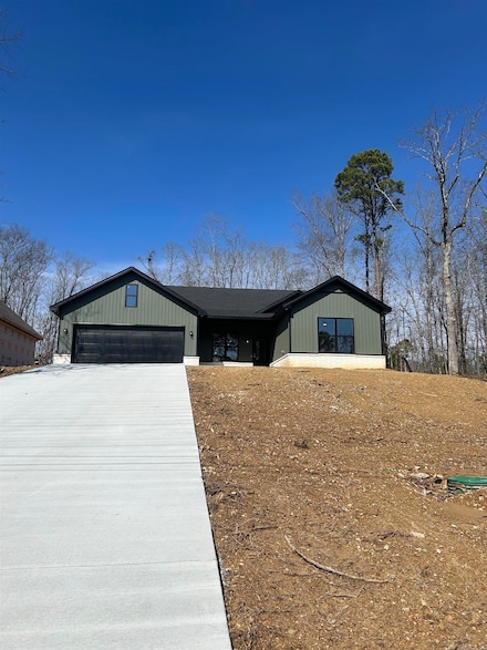 210 Diamondhead Dr, Hot Springs, AR 71913