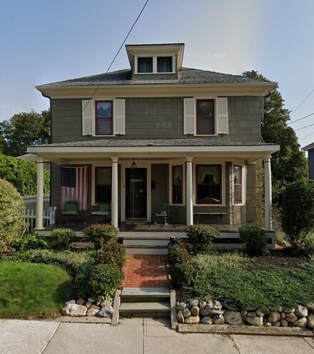 26 Davis St, Plymouth, MA 02360