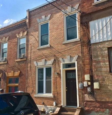 102 E Jefferson St, Pittsburgh, PA 15212