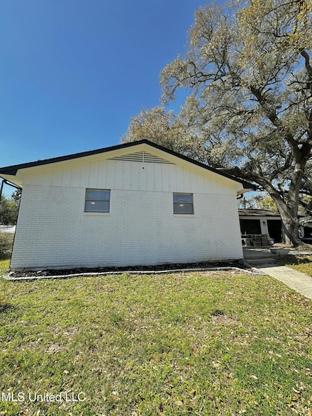 809 Herrick Ave, Pascagoula, MS 39567