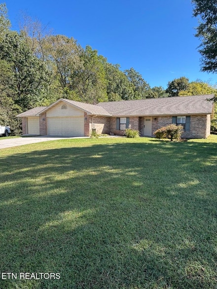 852 Eagle View Dr, Kodak, TN 37764