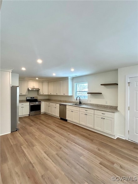 1441 Salton Dr, Chesapeake, VA 23325