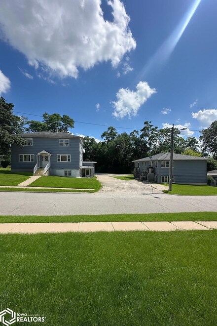 202 W Maple Ave, Ottumwa, IA 52501
