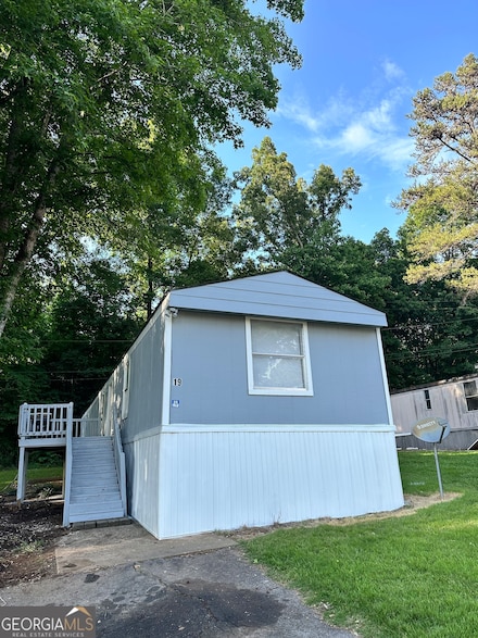 19 Poole Cir, Ellenwood, GA 30294