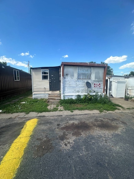 2825 SE 14th St Unit 48, Des Moines, IA 50320