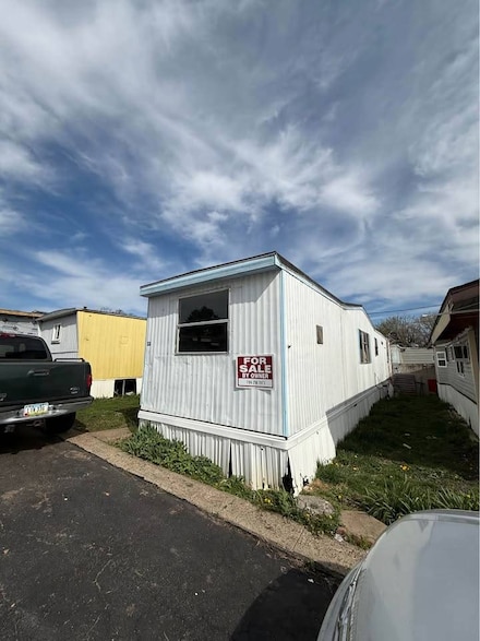 2825 SE 14th St Unit 33, Des Moines, IA 50320