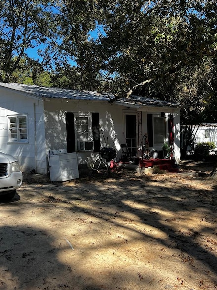 102 Perch Dr, Cordele, GA 31015