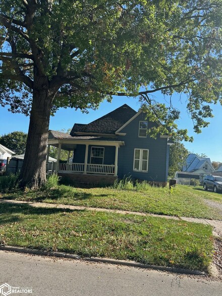 205 W North St, Bloomfield, IA 52537