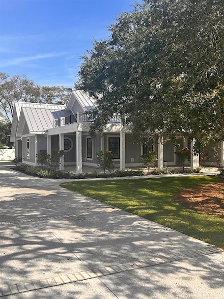 410 40th Ave N, Myrtle Beach, SC 29577