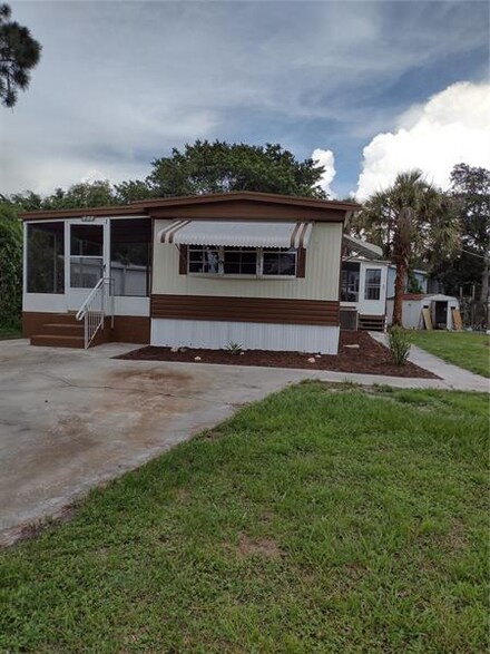 510 Olive Ave, Nokomis, FL 34275