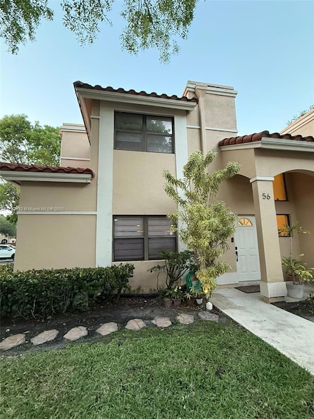513 Racquet Club Rd, Weston, FL 33326