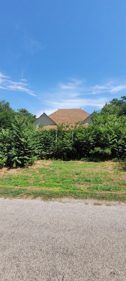 214 E Ponca St, Garber, OK 73738