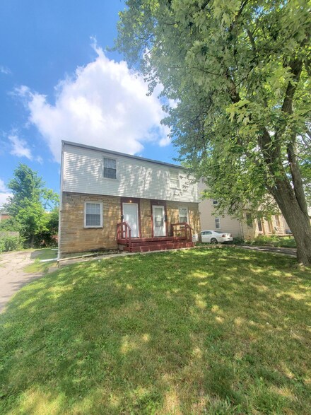 2768-2770 Vanderberg Ave, Columbus, OH 43204