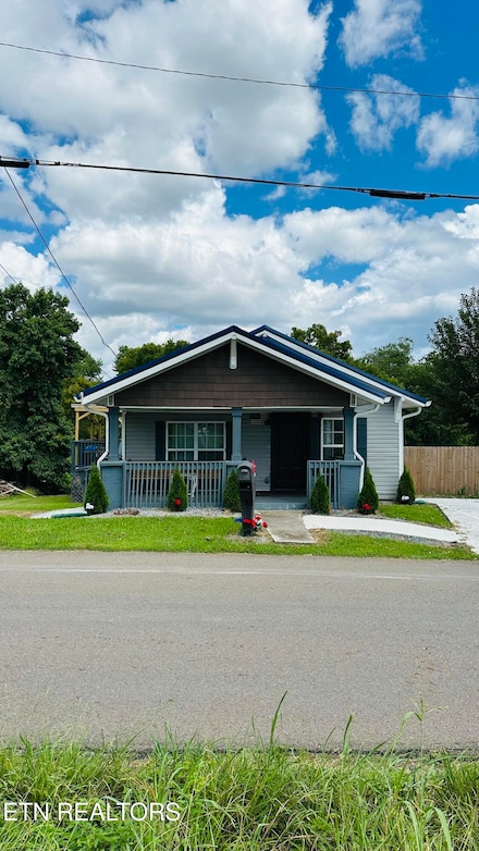 122 Pickering St, Knoxville, TN 37914