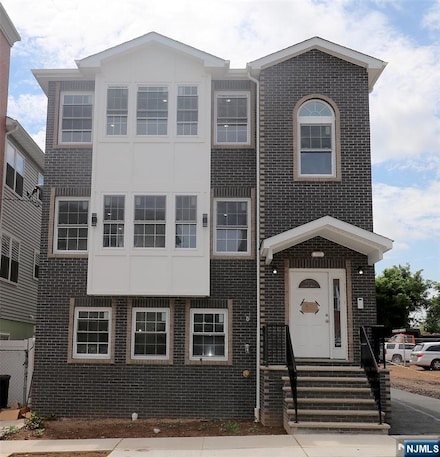 32 Garibaldi Ave, Newark, NJ 07114