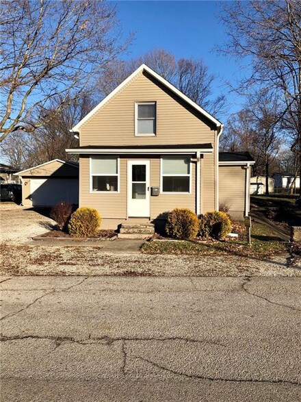 819 Jefferson St, Covington, IN 47932