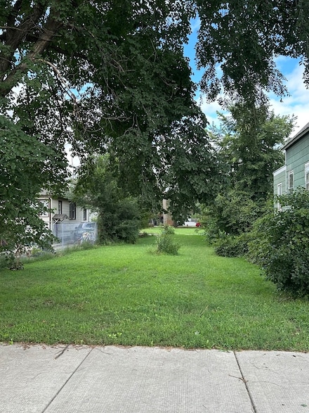 13431 S Houston Ave, Chicago, IL 60633