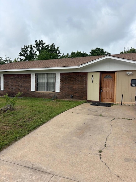 102 S Patricia St, Waco, TX 76705