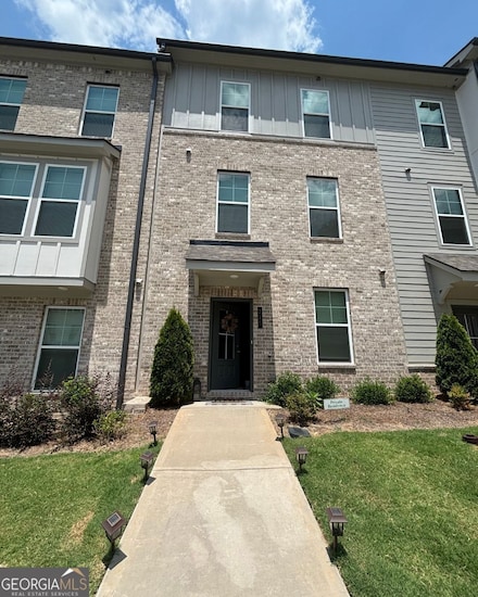 215 Wallace St, Fayetteville, GA 30214