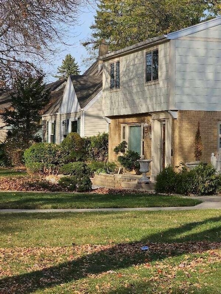 3606 N 61st St, Milwaukee, WI 53216
