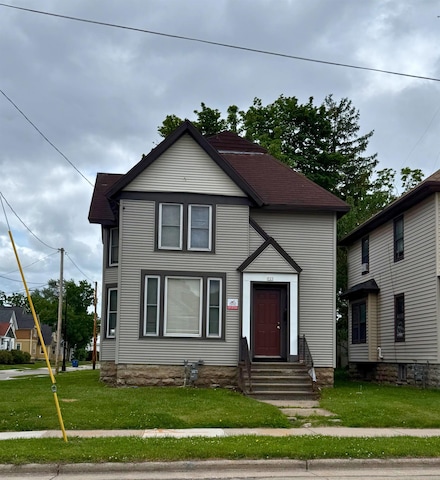 731 Scott Ave, Oshkosh, WI 54901