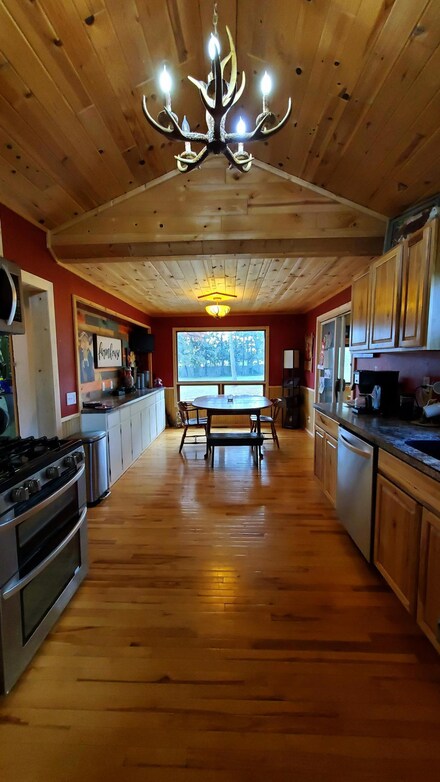 220 7th St NE, Bagley, MN 56621