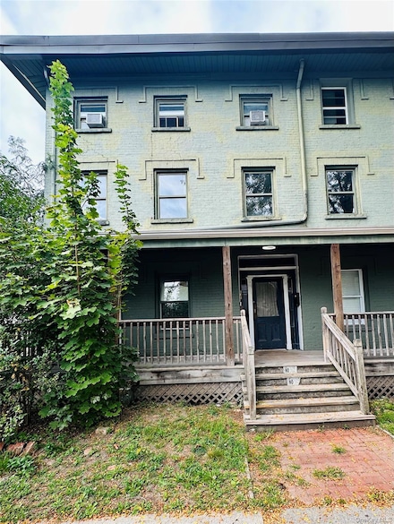 78 Garden St Unit B, Poughkeepsie, NY 12601