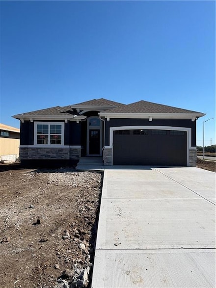 16167 S Kaw Dr, Olathe, KS 66062