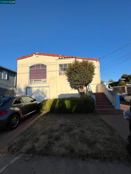 3219 Idaho St, Berkeley, CA 94702