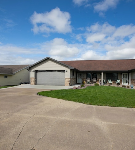410 E Madison St Unit 1, Dodgeville, WI 53533
